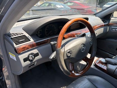 2009 Mercedes-Benz S-Class S 550