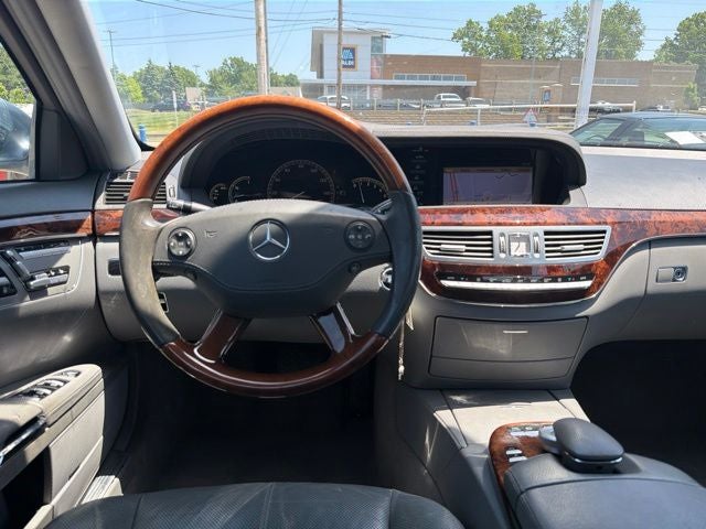 2009 Mercedes-Benz S-Class S 550
