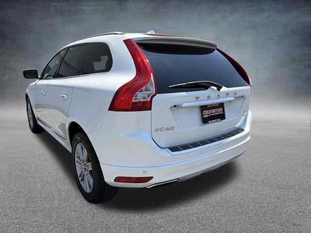 2016 Volvo XC60 T6 Drive-E Platinum AWD