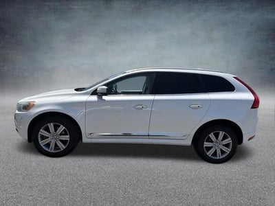 2016 Volvo XC60 T6 Drive-E Platinum AWD