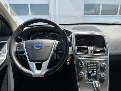2016 Volvo XC60 T6 Drive-E Platinum AWD