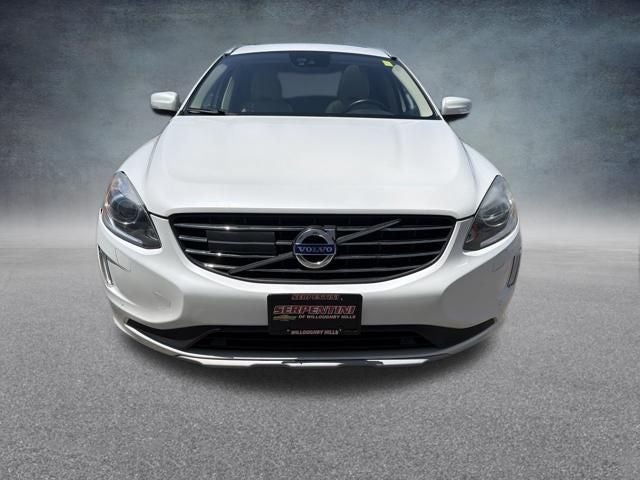 2016 Volvo XC60 T6 Drive-E Platinum AWD