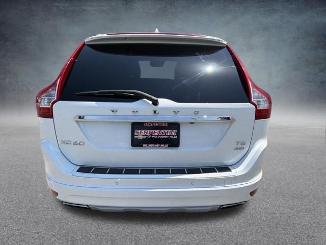 2016 Volvo XC60 T6 Drive-E Platinum AWD