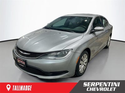 2016 Chrysler 200 LX