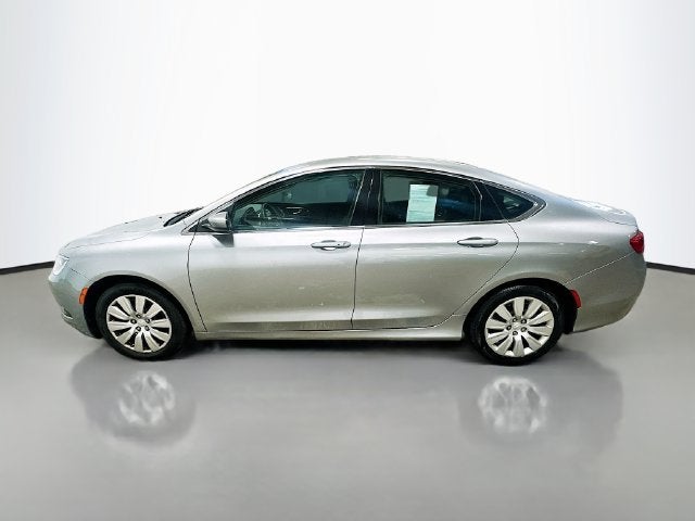2016 Chrysler 200 LX