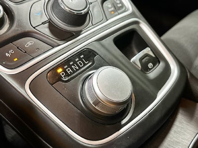 2016 Chrysler 200 LX