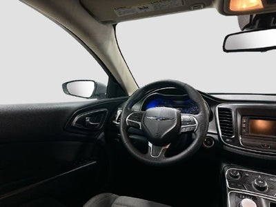 2016 Chrysler 200 LX