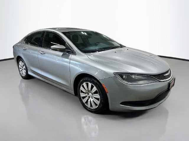 2016 Chrysler 200 LX