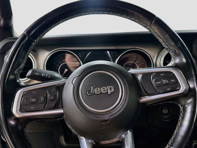 2020 Jeep Wrangler Unlimited Sahara W/ CLEAN CARFAX