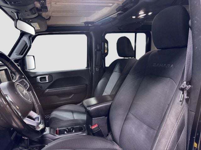 2020 Jeep Wrangler Unlimited Sahara W/ CLEAN CARFAX
