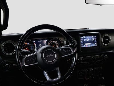 2020 Jeep Wrangler Unlimited Sahara W/ CLEAN CARFAX