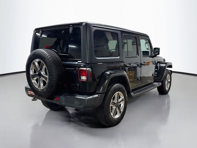 2020 Jeep Wrangler Unlimited Sahara W/ CLEAN CARFAX