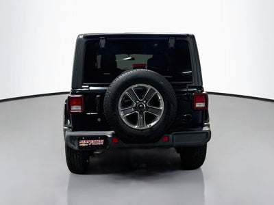 2020 Jeep Wrangler Unlimited Sahara W/ CLEAN CARFAX