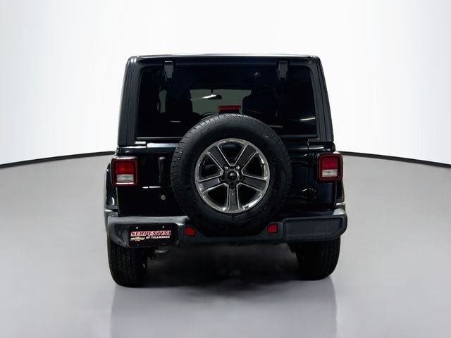 2020 Jeep Wrangler Unlimited Sahara W/ CLEAN CARFAX
