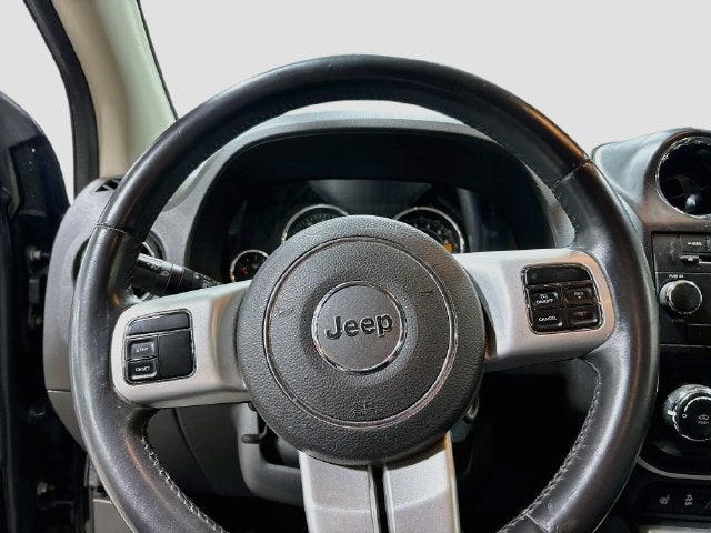 2015 Jeep Compass Latitude W/ 4WD