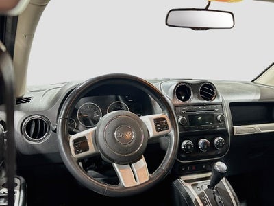 2015 Jeep Compass Latitude W/ 4WD