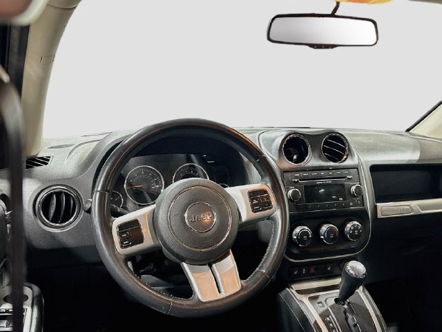 2015 Jeep Compass Latitude W/ 4WD