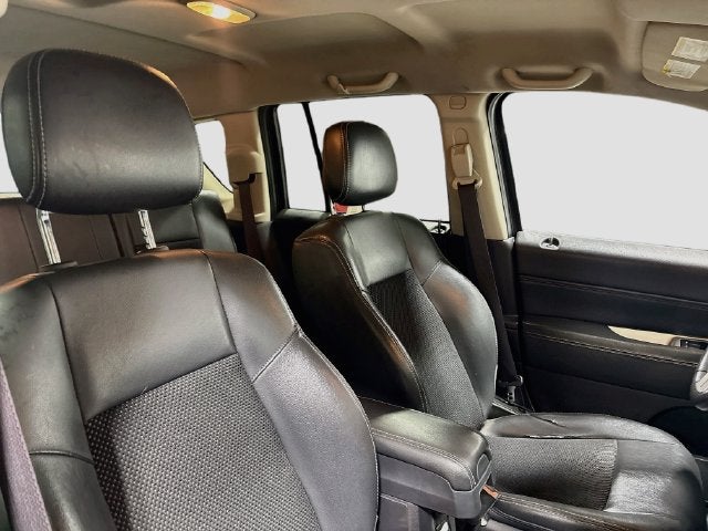 2015 Jeep Compass Latitude W/ 4WD