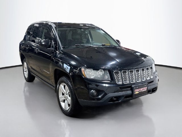 2015 Jeep Compass Latitude W/ 4WD