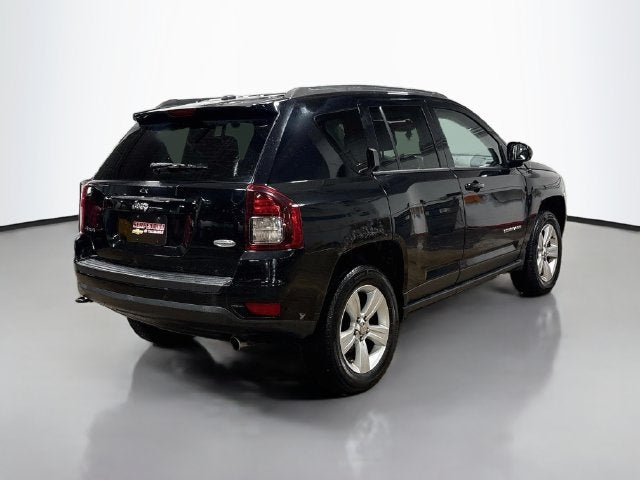 2015 Jeep Compass Latitude W/ 4WD