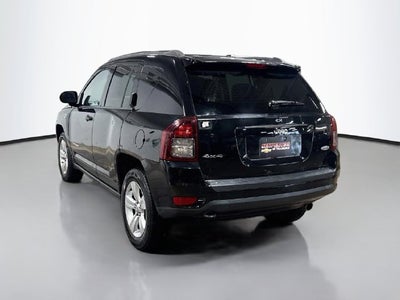 2015 Jeep Compass Latitude W/ 4WD