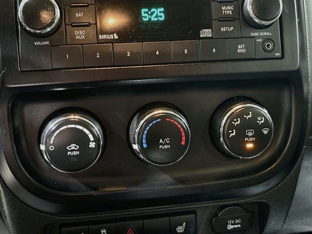 2016 Jeep Patriot Sport SE W/ 43K MILES