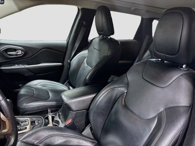 2015 Jeep Cherokee Limited CLEAN CARFAX!