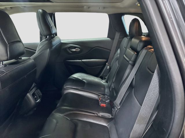 2015 Jeep Cherokee Limited CLEAN CARFAX!
