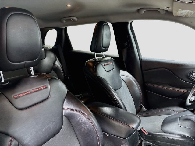 2019 Jeep Cherokee Trailhawk W/ HEATED SEATS