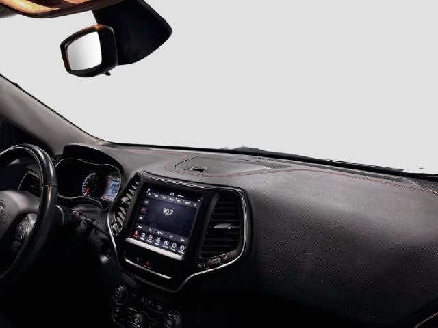 2019 Jeep Cherokee Trailhawk W/ HEATED SEATS