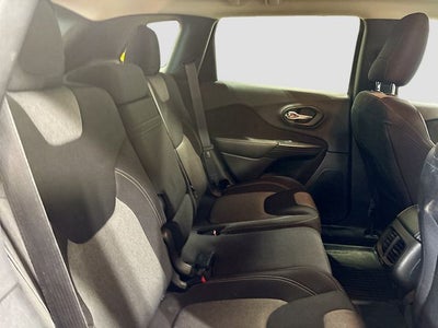 2014 Jeep Cherokee Latitude W/ HTD SEATS