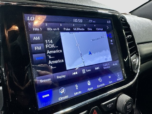 2019 Jeep Grand Cherokee Altitude W/ NAV + HTD SEATS