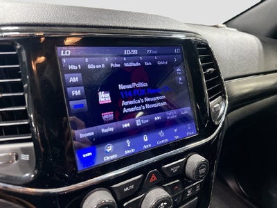 2019 Jeep Grand Cherokee Altitude W/ NAV + HTD SEATS