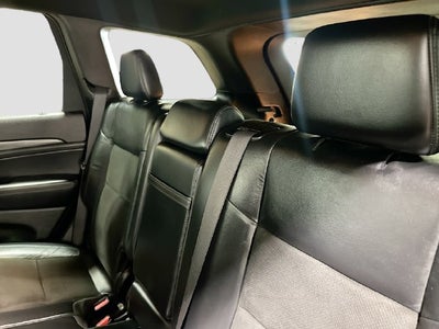2019 Jeep Grand Cherokee Altitude W/ NAV + HTD SEATS