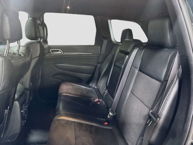 2019 Jeep Grand Cherokee Altitude W/ MOONROOF