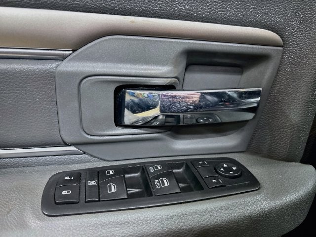 2020 RAM 1500 Classic Warlock W/ ONE OWNER!