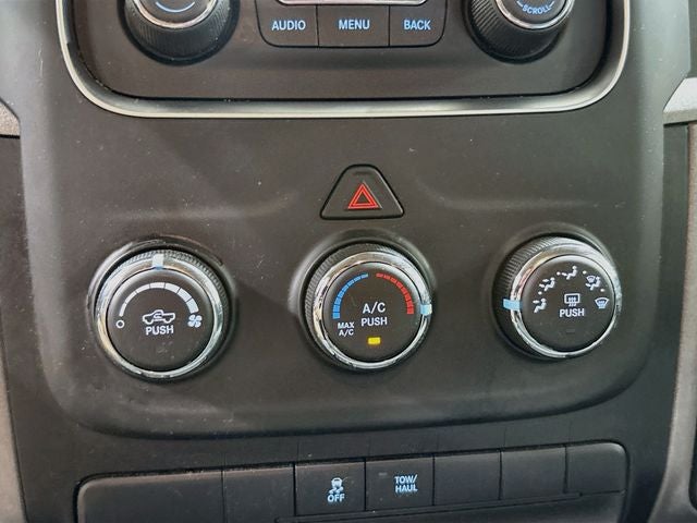 2018 RAM 1500 Express 1 OWNER 4WD!