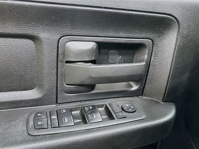 2018 RAM 1500 Express 1 OWNER 4WD!