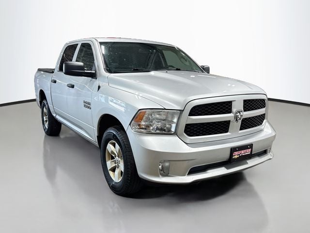 2018 RAM 1500 Express 1 OWNER 4WD!