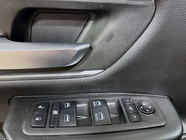 2021 RAM 1500 Big Horn/Lone Star W/ HTD SEATS