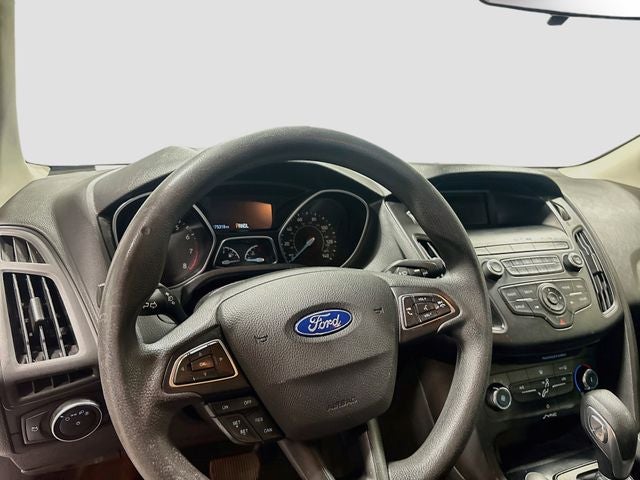 2018 Ford Focus SE CLEAN CARFAX!