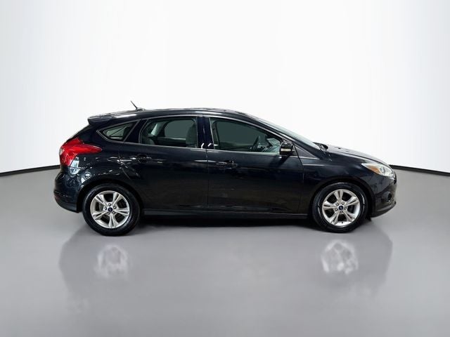 2014 Ford Focus SE W/ CLEAN CARFAX!