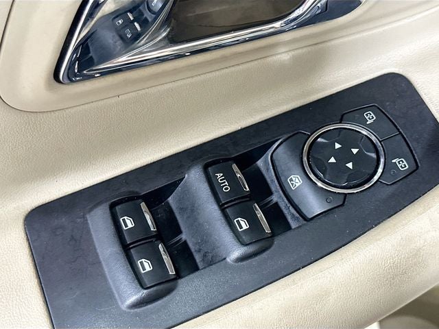 2017 Ford Taurus SE W/ BACKUP CAM