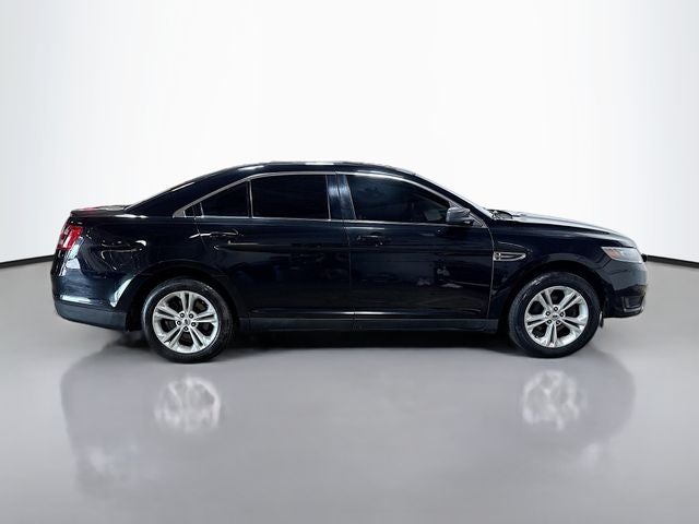 2017 Ford Taurus SE W/ BACKUP CAM