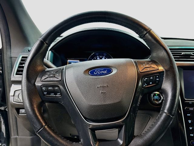 2017 Ford Explorer Limited W/ REMOTE START