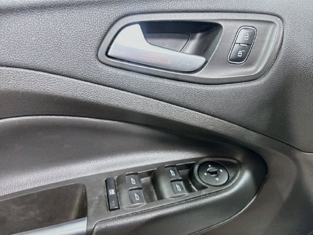 2017 Ford Escape SE W/ SUNROOF