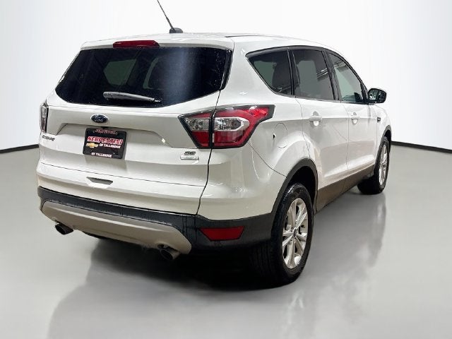 2017 Ford Escape SE W/ SUNROOF
