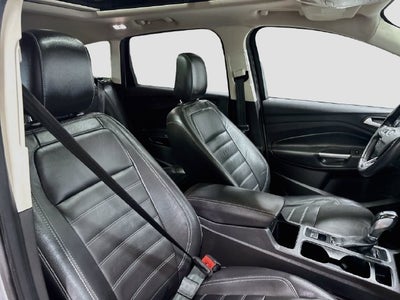 2018 Ford Escape SEL CLEAN CARFAX!