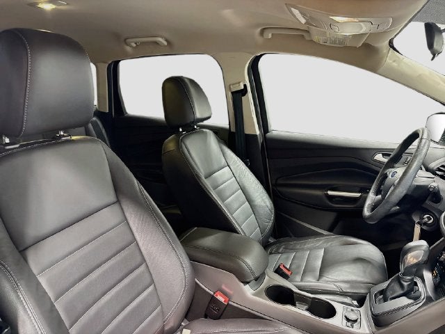 2016 Ford Escape SE 47K MILES + HTD LEATHER