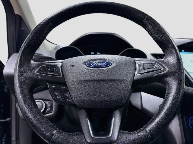 2019 Ford Escape SEL W/ HEATED SEATS